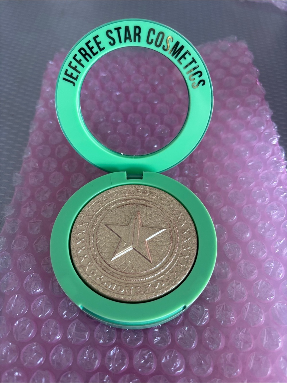 Jeffree Star Extreme Frost -Cold Hard Cash